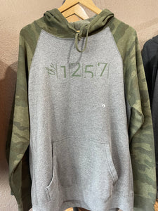 the1257 Signature Hoodie Camo Sleeve